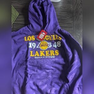 NBA NWT Los Angeles Lakers Purple Sweatshirt